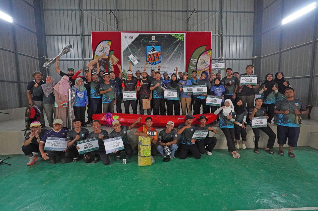 Winners of the Little Amazon of Terengganu River Challenge 2026 at the closing ceremony in Hulu Berang