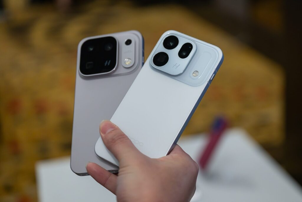 OPPO Reno 16 Pro powered by MediaTek Dimensity 8550